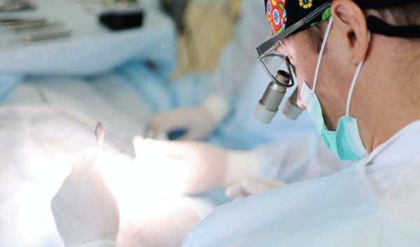 松果體腫瘤能治愈嗎：腫瘤全切術(shù)點(diǎn)亮8歲松果體區(qū)腫瘤男孩生