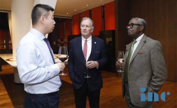 國(guó)際神外教授云集上海，首屆國(guó)際神外雜志主編中國(guó)見面會(huì)成功開辦！