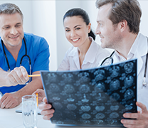 腦膠質(zhì)瘤無(wú)法手術(shù)情況下，如何運(yùn)用放化療進(jìn)行綜合治療？