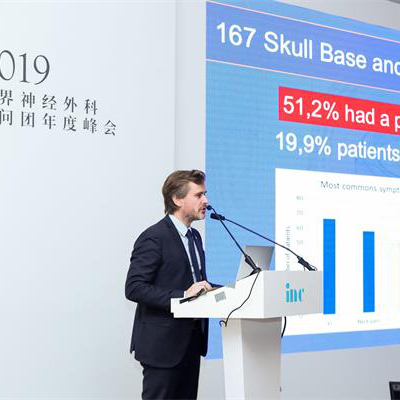 內(nèi)鏡下低級別膠質(zhì)瘤手術(shù)：順利切除的較佳工具?