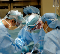 腦膠質瘤是惡性腫瘤嗎？開顱手術成功率高嗎？