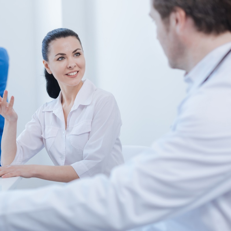 為什么國(guó)外不建議膠質(zhì)瘤動(dòng)手術(shù)？