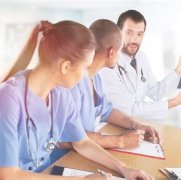 小兒低級(jí)別膠質(zhì)瘤的治療共識(shí)和輔助治療原則