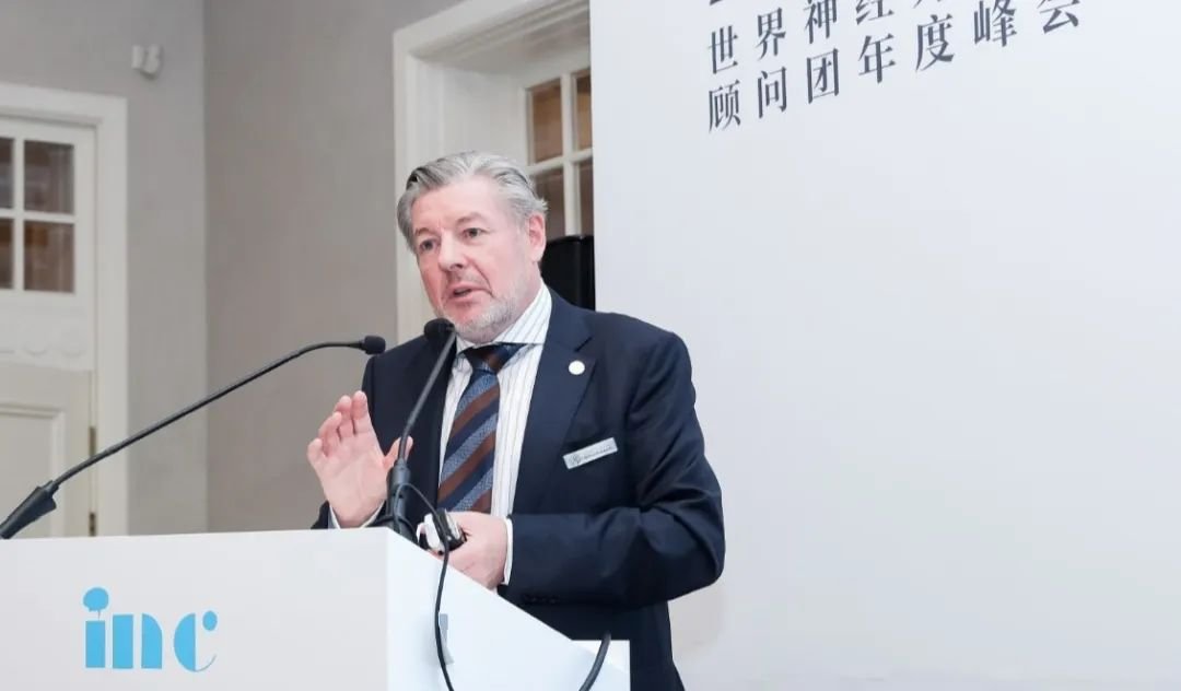 INC德國(guó)巴特朗菲教授深入解讀松果體區(qū)海綿狀血管瘤的四大爭(zhēng)議、成功全切手術(shù)案例