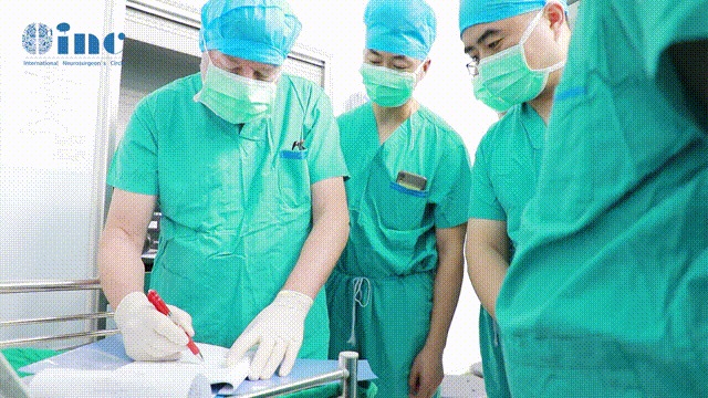 手繪圖解為國內(nèi)醫(yī)生講解手術(shù)方案