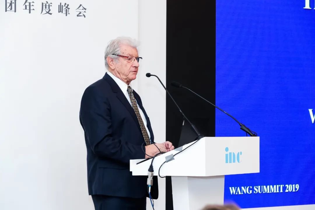 斯洛文尼亞Vinko Dolenc教授