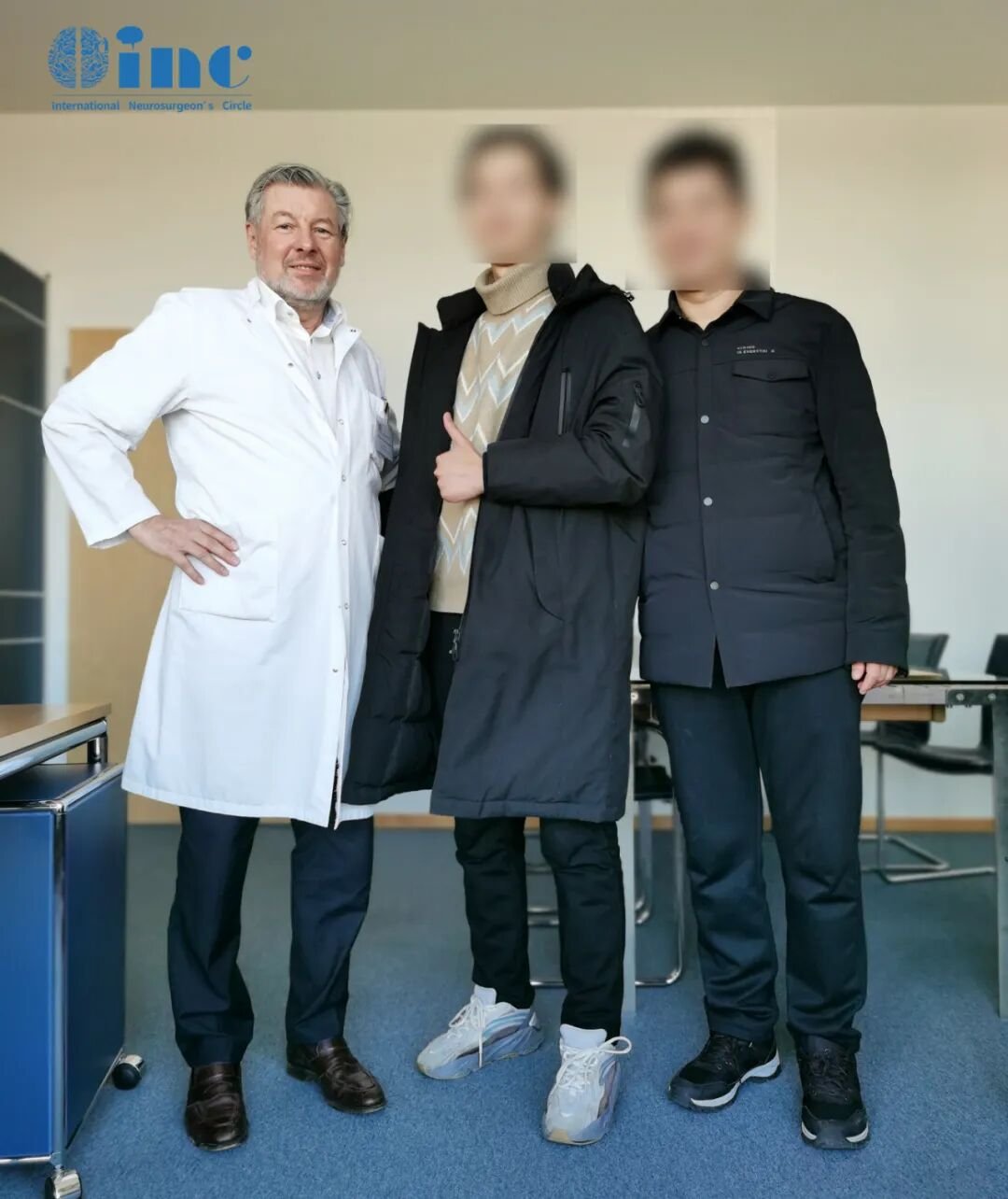 3年前的大年三十，我在醫(yī)院做完高難開顱手術(shù)；如今我也有了自己的小家和團(tuán)圓！