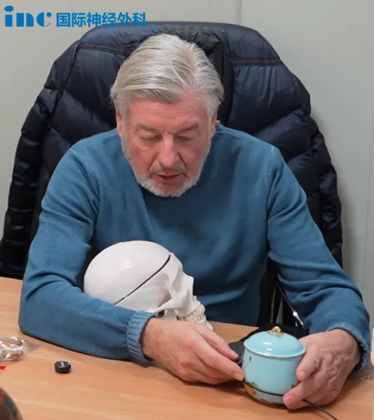 橋小腦角區(qū)占位——巴教授